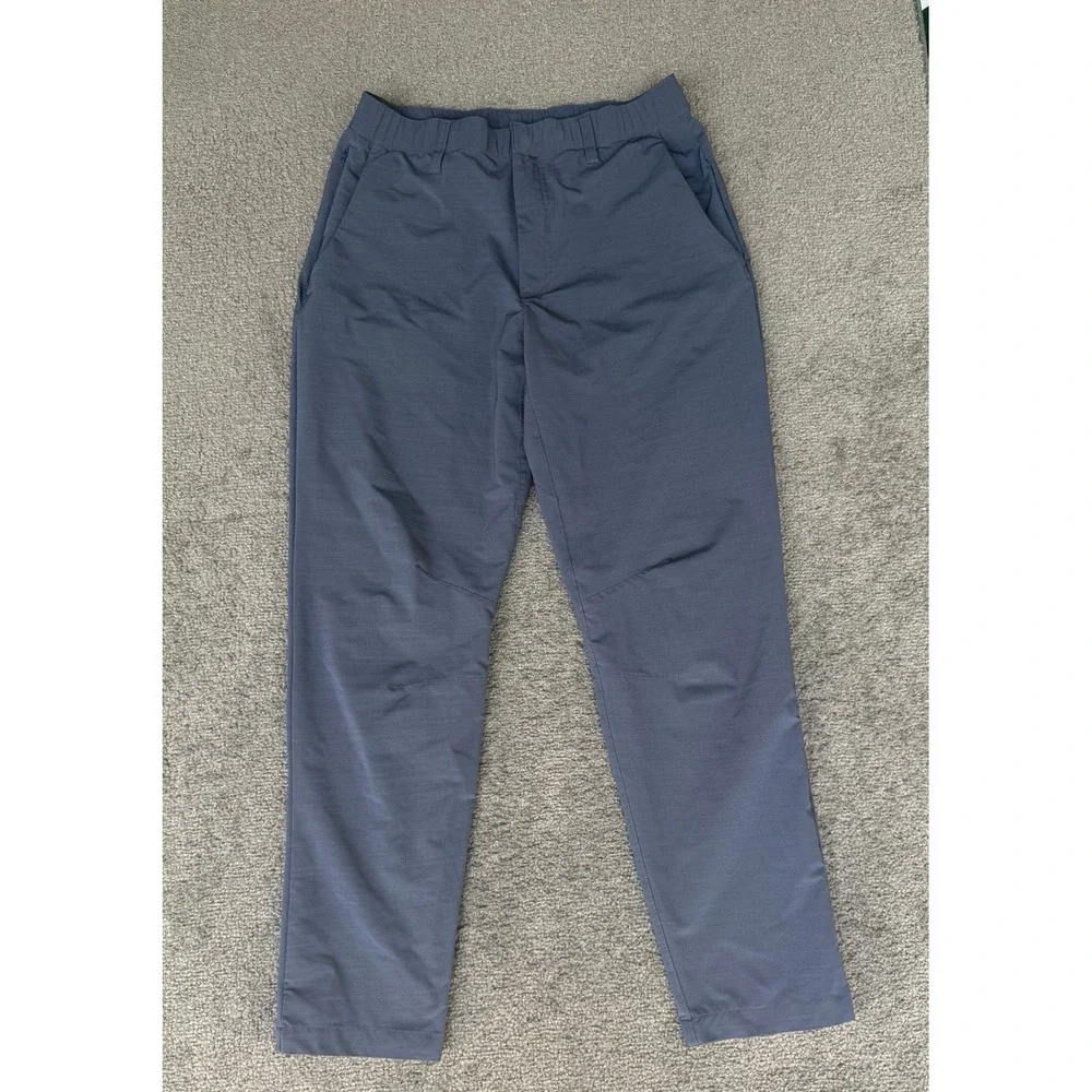 Fabletics Mens Gray Blue Tapered Performance Stretch Pants PT2040675 Small